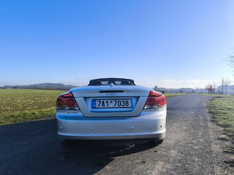 Volvo C70 T5 - 3