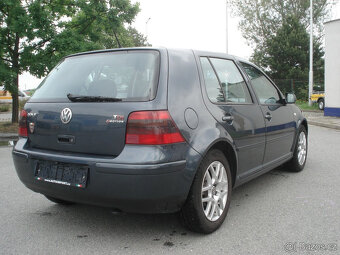 Volkswagen Golf iV. 1.9 TDi 4MOTION - 3