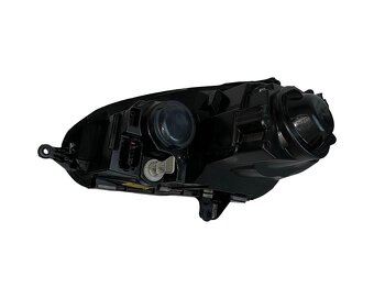 Pravý halogen 1K6941006N VW Golf 5 hatchback r.v. 2009 - 3