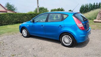 hyundai i30 1,4 16V - 3