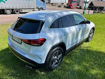 Mercedes GLA 250 E najeto 65 tis - 3