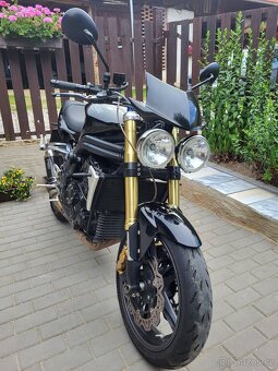 Triumph Speed Triple 1050 - 3