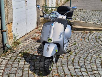 Vespa GTS 300 SuperTech EURO 5 - 3
