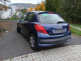 PEUGEOT 207 1.4i rok 2010 naj.175tis.km perfektní stav - 3