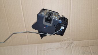 Dacia Duster II- Díly z PP dveře - 3