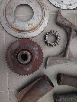 Jawa kyvacka - náhradní dily - 3