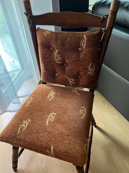 Jídelní rohova soustava - 3