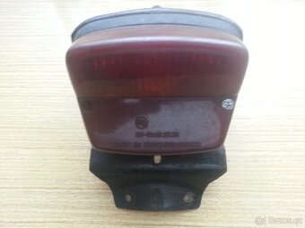 Držáky zadního světla a zadní světlo na Jawa 350 634 - 3