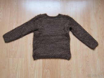 Dívčí svetr vel. 134-140 s flitry - 3