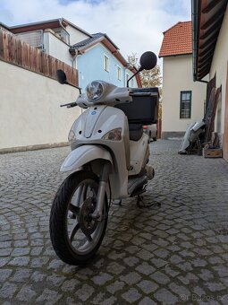 Piaggio Liberty 125 s velkým kufrem /boxem - 3