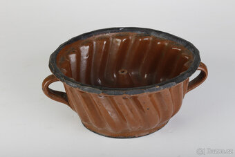 starožitná forma na bábovku - 3