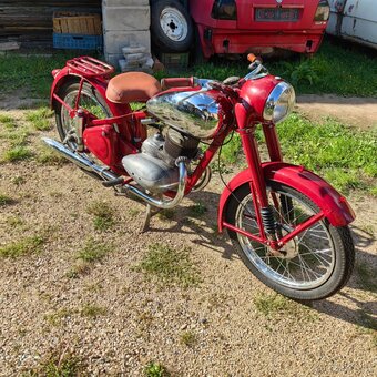 Jawa perak komunista - 3
