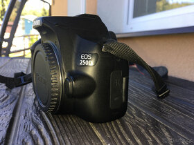 Canon EOS 250D + objektiv Canon - 3