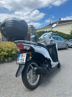 Skútr HONDA VISION - 3