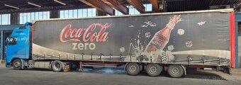 VOLVO tahač + KOGEL návěs - souprava LOWDECK - 3