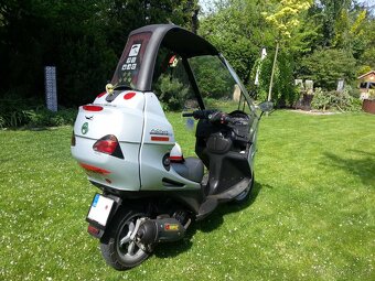 Italský skútr BENELLI ADIVA 150 r.v. 2003 - 3