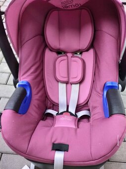 Autosedačka vajíčko s isofix základnou - 3