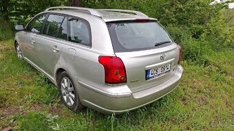 Toyota Avensis Combi 2,2 Diesel - 3