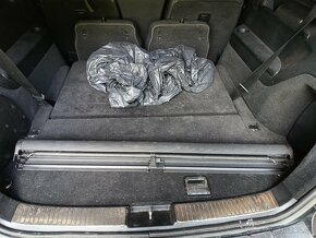 Originální navyjeci síť do kufru Audi Allroad A6 C5 4B - 3