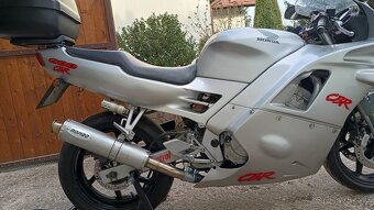 Honda CBR 600F PC 25 - 3