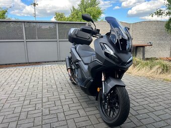 Honda ADV 350 - 3
