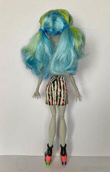 Monster high Ghoulia Yelps brusle - 3