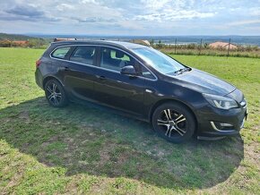 OPEL ASTRA SPORTS TOURER - 3