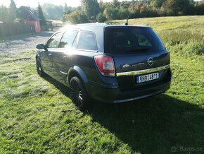 Opel Astra H combi 1,7 CDTi 74 KW, rok 2008, STK 6/26 - 3