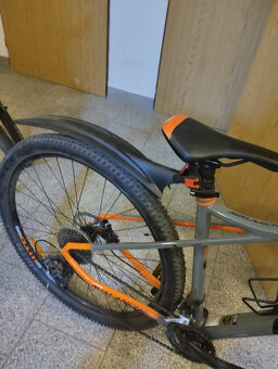 Pánské kolo GT a dětské kolo Scott - 3