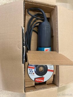 Makita Úhlová bruska 125mm,SJS,elektronika,1400W GA5040C01 - 3