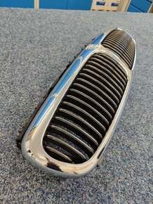 Maska (gril) Jaguar x type - 3