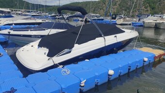 Kajutová motorová loď, člun Regal 2250 - 3