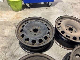 Plechove disky 5x112 r16  vw, skoda, ford - 3