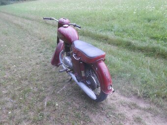 Jawa 250/353 kývačka - 3