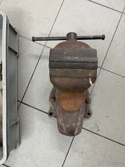 Svěrák York 150 - 3