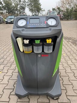 Prodám plničku klimatizace BOSCH ACS 663,R1234YF TOP - 3