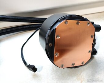 Vodní chlazení ID-COOLING FROSTFLOW X 120 AIO - 3