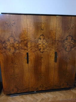 Starožitná trojdílná skříň - ZA ODVOZ _REZERVACE - 3