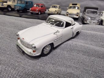 Sbírka modelů 1:43 Kultovní auta ČSSR Legendární automobily - 3