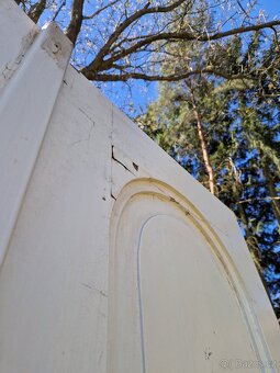 Dvoukřídlé dveře z období Československa - 3