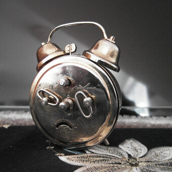 Starý budík Prim malý - 3