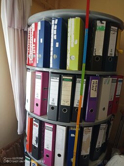 Stojan na šanony - 3