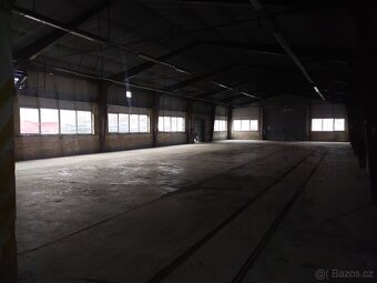 Pronájem výrobní haly - 595 m2 - 3