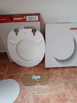 WC prkénko - 3