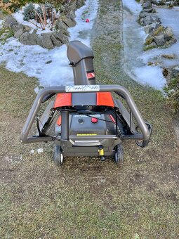 Sněžná fréza Husqvarna - 3