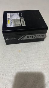 Corsair PC zdroj 750W RM750 - 3