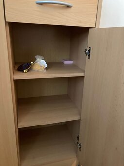 Skříňka s šuplíky a poličkami - 3