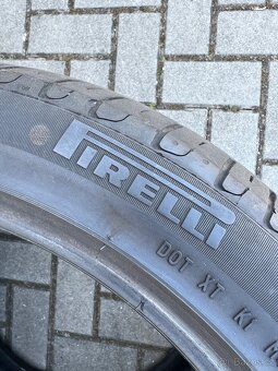 Pneu 225/45 R18 - 3
