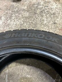 Zimní gumy Hankook Winter I Cept 295/40 R20 - 3