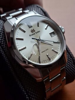 Grand Seiko SBGA373G (44GS pouzdro, Spring Drive) - 3